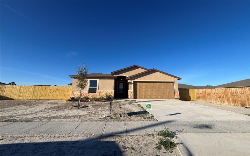 7806 Stover Drive, Corpus Christi, TX 78414, 4 Bedrooms Bedrooms, ,3 BathroomsBathrooms,Residential,For Sale,7806 Stover Drive,0,472989