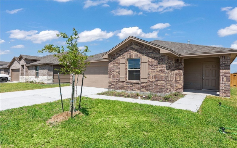 1317 Connie Scott Drive, Corpus Christi, TX 78415, 3 Bedrooms Bedrooms, ,2 BathroomsBathrooms,Residential,For Sale,1317 Connie Scott Drive,0,473035