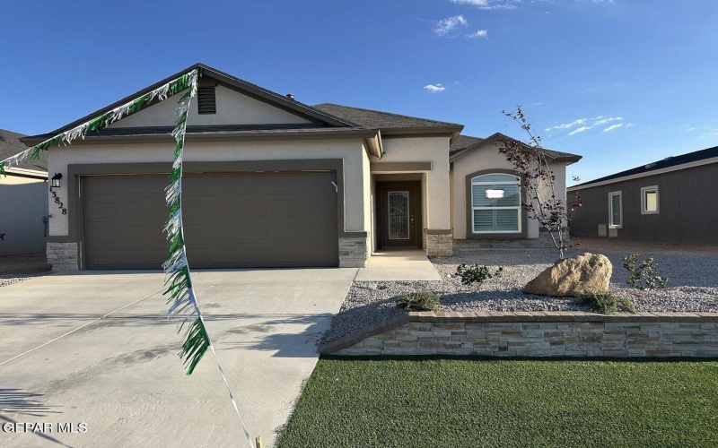 13920 Summer Hail Avenue, El Paso, TX 79928, 4 Bedrooms Bedrooms, ,3 BathroomsBathrooms,Residential,For Sale,13920 Summer Hail Avenue,0,939810