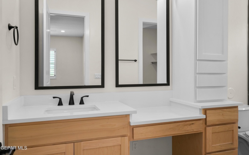 14425 Dune Flower Parkway, Horizon City, TX 79928, 4 Bedrooms Bedrooms, ,3 BathroomsBathrooms,Residential,For Sale,14425 Dune Flower Parkway,0,939908