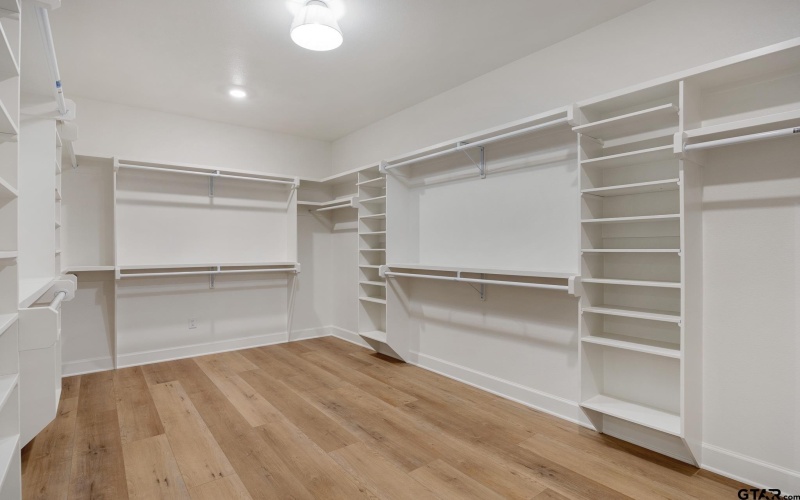 15543 County Rd 1261, Flint, TX 75762, 4 Bedrooms Bedrooms, ,3 BathroomsBathrooms,Residential,For Sale,15543 County Rd 1261,0,26003351