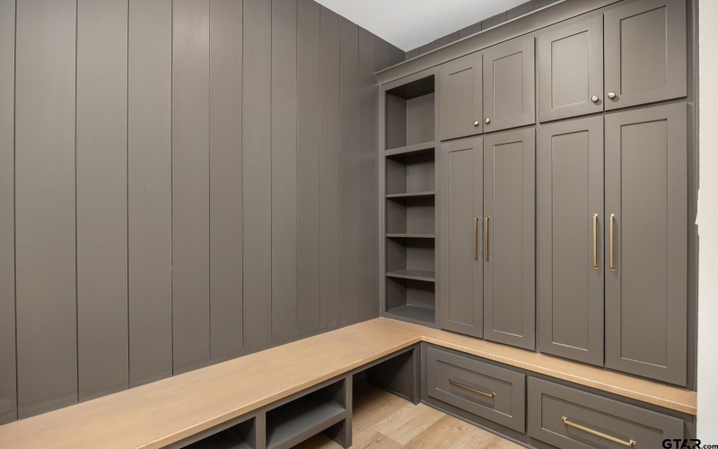 15543 County Rd 1261, Flint, TX 75762, 4 Bedrooms Bedrooms, ,3 BathroomsBathrooms,Residential,For Sale,15543 County Rd 1261,0,26003351