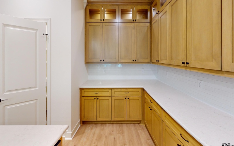 6622 Bendale Dr, Tyler, TX 75703, 3 Bedrooms Bedrooms, ,2 BathroomsBathrooms,Residential,For Sale,6622 Bendale Dr,0,26003385