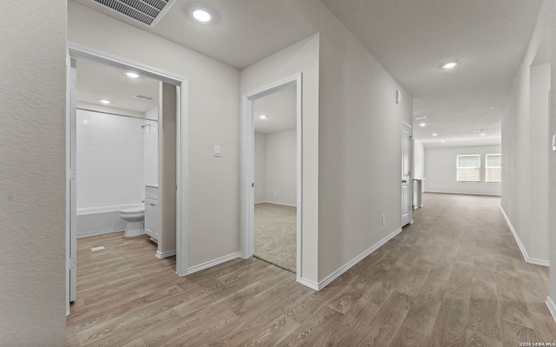 1104 Argonne Forest, Seguin, TX 78155, 4 Habitaciones Habitaciones , ,2 BañosBaños,Residential,En Venta,1104 Argonne Forest,0,1944311