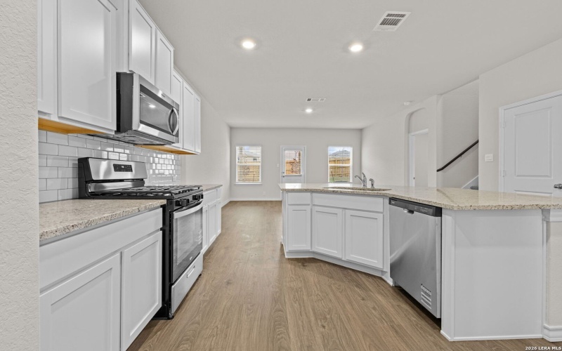 209 Squacco Heron, San Antonio, TX 78253, 5 Bedrooms Bedrooms, ,3 BathroomsBathrooms,Residential,For Sale,209 Squacco Heron,0,1947286