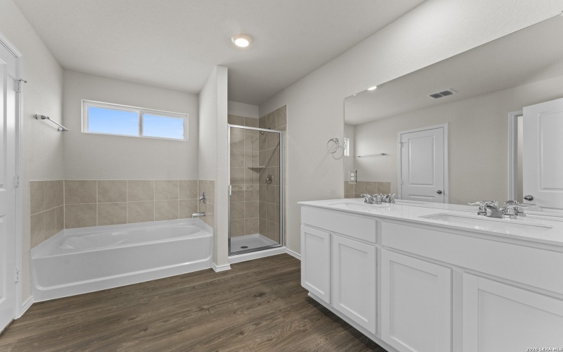 154 Double L Dr, Comfort, TX 78013, 3 Bedrooms Bedrooms, ,2 BathroomsBathrooms,Residential,For Sale,154 Double L Dr,0,1947723