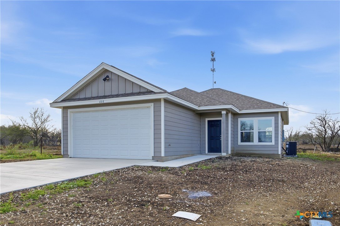 608 Mustang Circle, Nixon, TX 78140, 3 Habitaciones Habitaciones , ,2 BañosBaños,Residential,En Venta,608 Mustang Circle,0,606742