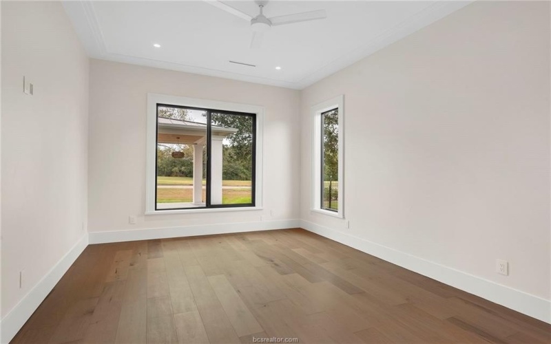 4212 Tuscany Court, Bryan, TX 77802, 4 Bedrooms Bedrooms, ,5 BathroomsBathrooms,Residential,For Sale,4212 Tuscany Court,0,26002772