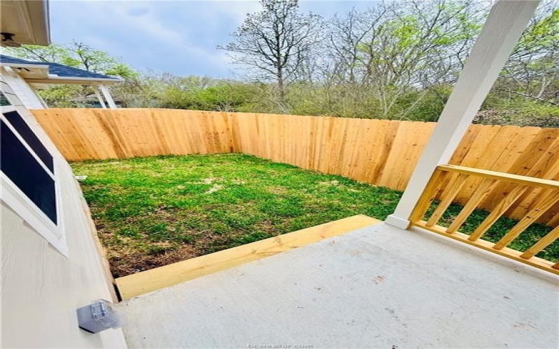 1202 Suncrest Street, Bryan, TX 77803, 3 Bedrooms Bedrooms, ,2 BathroomsBathrooms,Residential,For Sale,1202 Suncrest Street,0,26003036