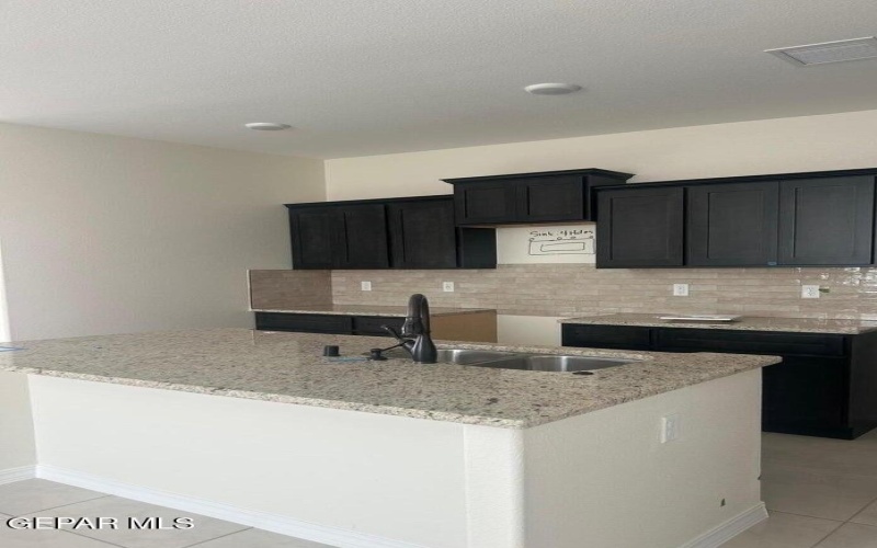 428 Hidden Gem Street, El Paso, TX 79928, 4 Bedrooms Bedrooms, ,1 BathroomBathrooms,Residential,For Sale,428 Hidden Gem Street,0,939951