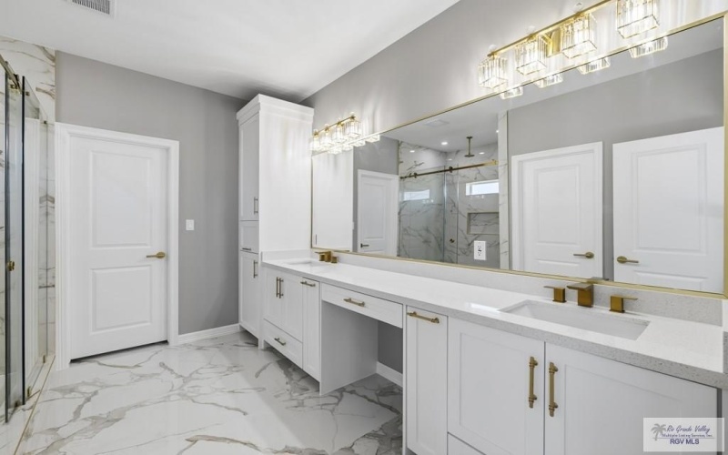 5936 WILLOW PALM COURT, BROWNSVILLE, TX 78526, 4 Bedrooms Bedrooms, ,3 BathroomsBathrooms,Residential,For Sale,5936 WILLOW PALM COURT,0,29772426