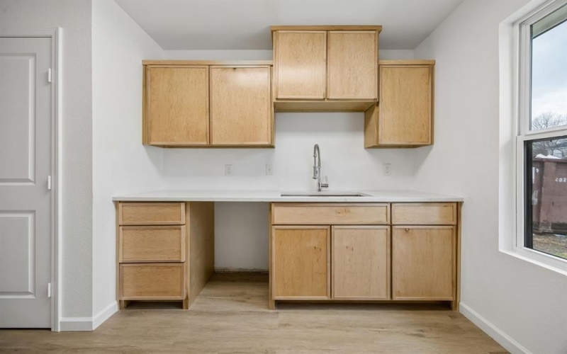 3702 Spring Avenue, Dallas, TX 75210, 4 Bedrooms Bedrooms, ,2 BathroomsBathrooms,Residential,For Sale,3702 Spring Avenue,0,21197038