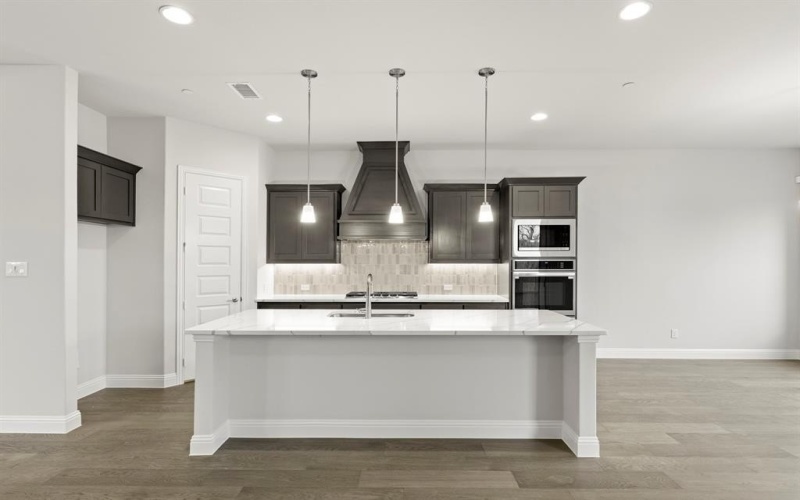 721 Phoenix Lane, McKinney, TX 75072, 4 Bedrooms Bedrooms, ,3 BathroomsBathrooms,Residential,For Sale,721 Phoenix Lane,0,21204461