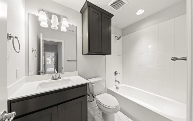 721 Phoenix Lane, McKinney, TX 75072, 4 Bedrooms Bedrooms, ,3 BathroomsBathrooms,Residential,For Sale,721 Phoenix Lane,0,21204461