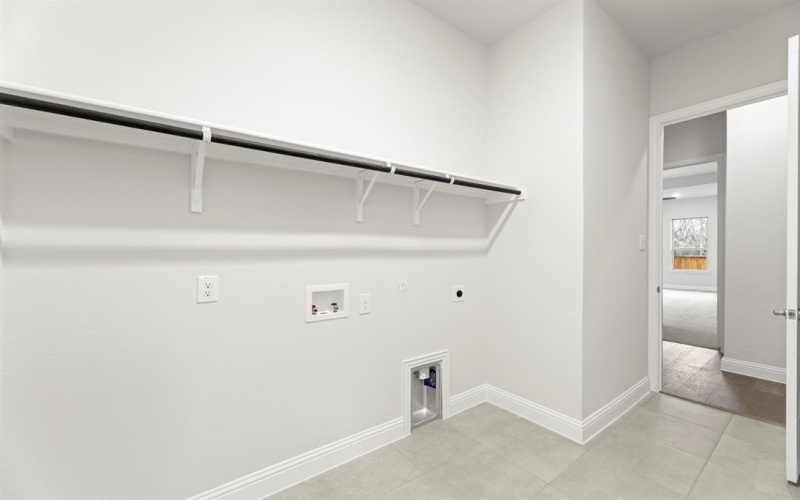 721 Phoenix Lane, McKinney, TX 75072, 4 Bedrooms Bedrooms, ,3 BathroomsBathrooms,Residential,For Sale,721 Phoenix Lane,0,21204461