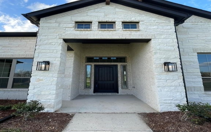 108 Lila Lake Drive, Waxahachie, TX 75165, 4 Habitaciones Habitaciones , ,3 BañosBaños,Residential,En Venta,108 Lila Lake Drive,0,21201341