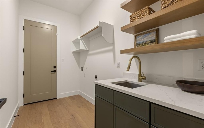 7222 Benning Avenue, Dallas, TX 75227, 3 Habitaciones Habitaciones , ,2 BañosBaños,Residential,En Venta,7222 Benning Avenue,0,21201367