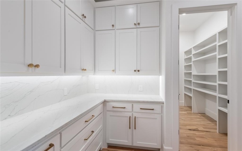 4417 Overlook Ridge, Flower Mound, TX 75022, 5 Habitaciones Habitaciones , ,6 BañosBaños,Residential,En Venta,4417 Overlook Ridge,0,21202308