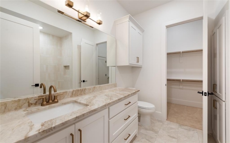 4417 Overlook Ridge, Flower Mound, TX 75022, 5 Habitaciones Habitaciones , ,6 BañosBaños,Residential,En Venta,4417 Overlook Ridge,0,21202308