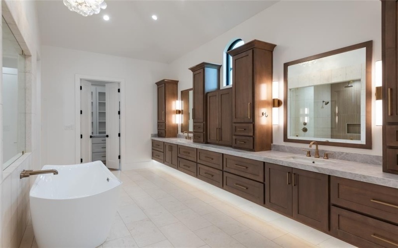 4417 Overlook Ridge, Flower Mound, TX 75022, 5 Habitaciones Habitaciones , ,6 BañosBaños,Residential,En Venta,4417 Overlook Ridge,0,21202308