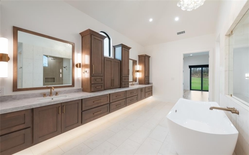 4417 Overlook Ridge, Flower Mound, TX 75022, 5 Habitaciones Habitaciones , ,6 BañosBaños,Residential,En Venta,4417 Overlook Ridge,0,21202308