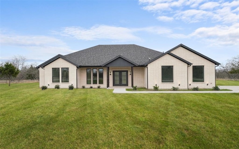 903 Dupont Circle, Corsicana, TX 75110, 4 Bedrooms Bedrooms, ,5 BathroomsBathrooms,Residential,For Sale,903 Dupont Circle,0,21202406