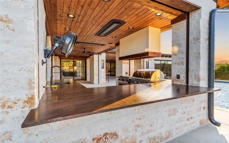 3117 Rio Grande Circle, Granbury, TX 76035, 4 Bedrooms Bedrooms, ,5 BathroomsBathrooms,Residential,For Sale,3117 Rio Grande Circle,0,21203381