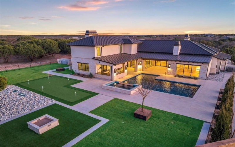 3117 Rio Grande Circle, Granbury, TX 76035, 4 Bedrooms Bedrooms, ,5 BathroomsBathrooms,Residential,For Sale,3117 Rio Grande Circle,0,21203381