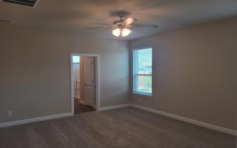 5254 CRYSTAL LAKE Avenue, Krum, TX 76249, 4 Bedrooms Bedrooms, ,2 BathroomsBathrooms,Residential,For Sale,5254 CRYSTAL LAKE Avenue,20711071