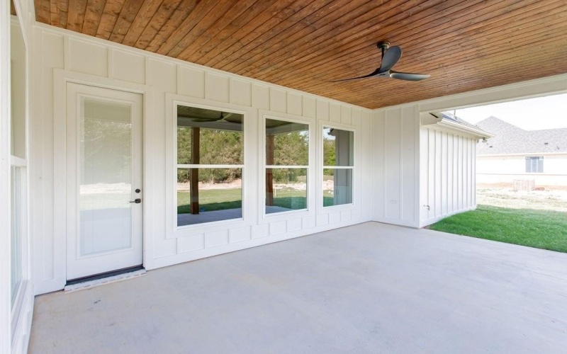 13942 Cedar Vista Lane, Tyler, TX 75704, 4 Bedrooms Bedrooms, ,3 BathroomsBathrooms,Residential,For Sale,13942 Cedar Vista Lane,0,21203891