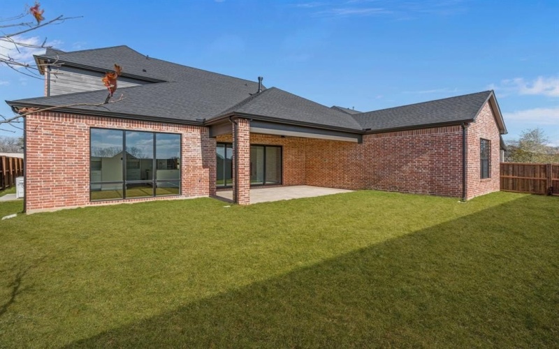 8424 Witt Street, North Richland Hills, TX 76182, 5 Bedrooms Bedrooms, ,6 BathroomsBathrooms,Residential,For Sale,8424 Witt Street,0,21203923