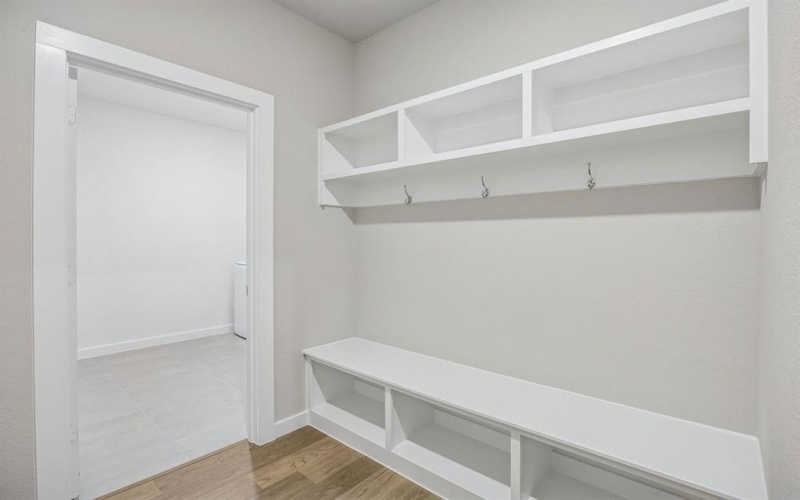 425 Hundred Acre Drive, Waxahachie, TX 75165, 5 Bedrooms Bedrooms, ,5 BathroomsBathrooms,Residential,For Sale,425 Hundred Acre Drive,0,21204166