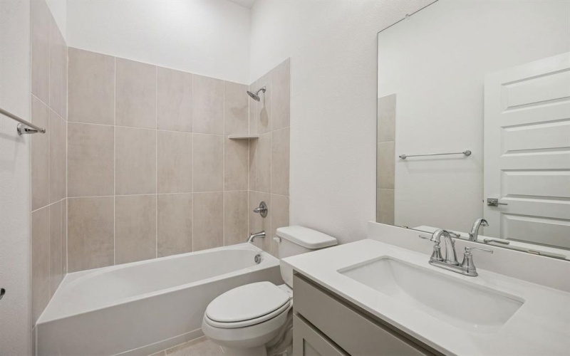 433 Hundred Acre Drive, Waxahachie, TX 75165, 4 Bedrooms Bedrooms, ,3 BathroomsBathrooms,Residential,For Sale,433 Hundred Acre Drive,0,21204196