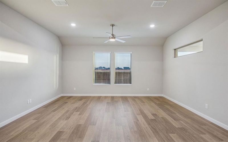 441 Hundred Acre Drive, Waxahachie, TX 75165, 5 Bedrooms Bedrooms, ,5 BathroomsBathrooms,Residential,For Sale,441 Hundred Acre Drive,0,21204212