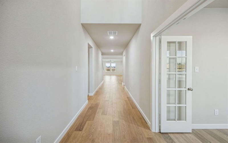 441 Hundred Acre Drive, Waxahachie, TX 75165, 5 Bedrooms Bedrooms, ,5 BathroomsBathrooms,Residential,For Sale,441 Hundred Acre Drive,0,21204212