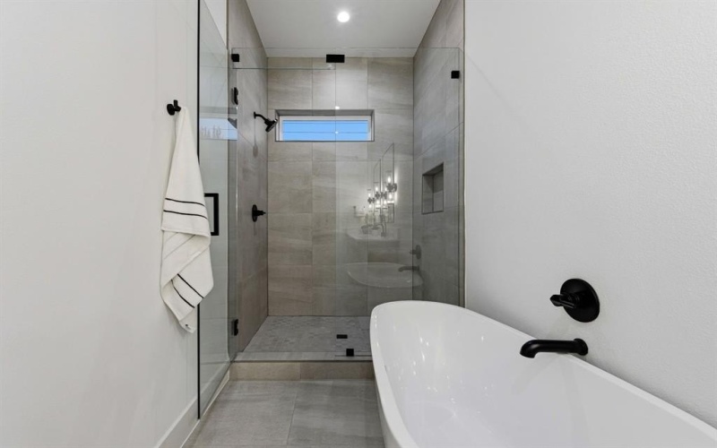 815 Bayonne Street, Dallas, TX 75212, 3 Bedrooms Bedrooms, ,2 BathroomsBathrooms,Residential,For Sale,815 Bayonne Street,0,21204248