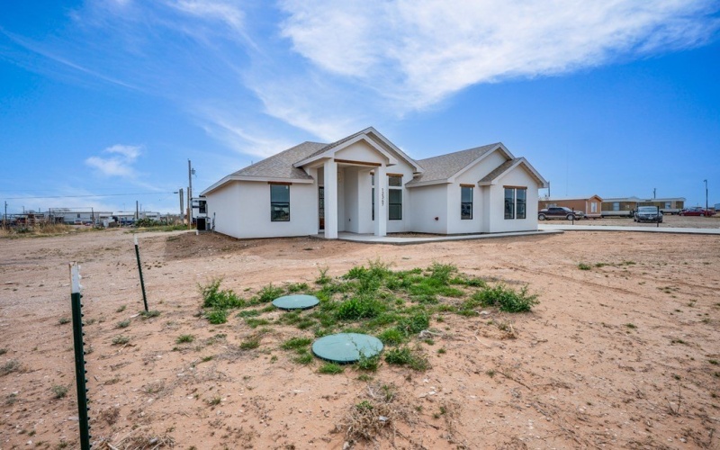 12347 W Everett St, Odessa, TX 79764, 3 Bedrooms Bedrooms, ,2 BathroomsBathrooms,Residential,For Sale,12347 W Everett St,0,173064