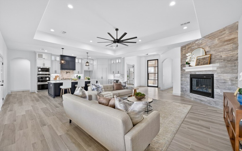 5519 E County Rd 95, Midland, TX 79706, 4 Bedrooms Bedrooms, ,3 BathroomsBathrooms,Residential,For Sale,5519 E County Rd 95,0,50093464