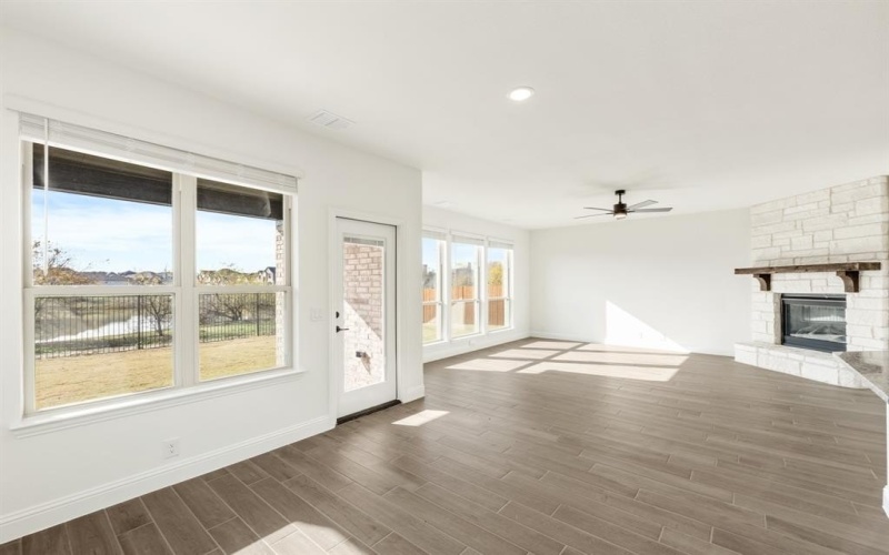 112 Greenback Trail, Fort Worth, TX 76131, 5 Habitaciones Habitaciones , ,3 BañosBaños,Residential,En Venta,112 Greenback Trail,20711274