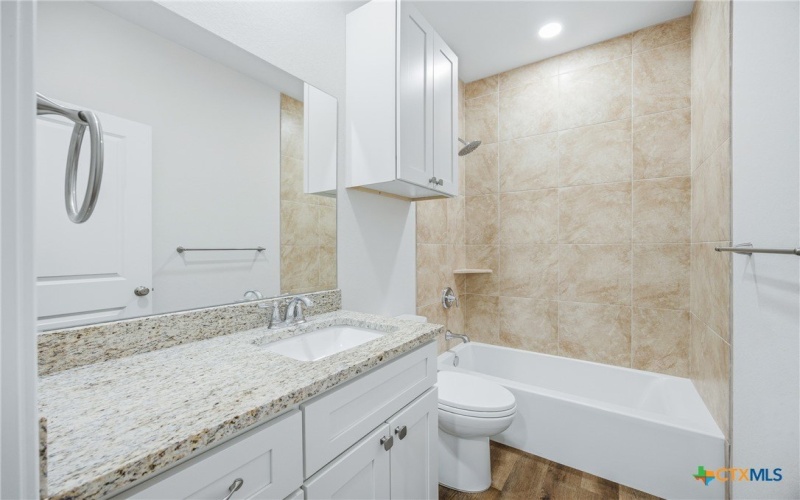 604 Mustang Circle, Nixon, TX 78140, 3 Habitaciones Habitaciones , ,2 BañosBaños,Residential,En Venta,604 Mustang Circle,0,606748