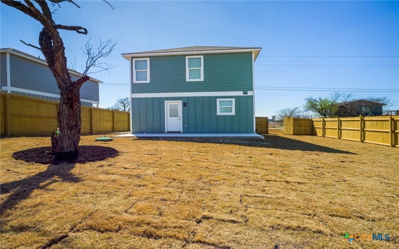 301 Cedarhill Drive, Granite Shoals, TX 78654, 3 Habitaciones Habitaciones , ,2 BañosBaños,Residential,En Venta,301 Cedarhill Drive,0,606877