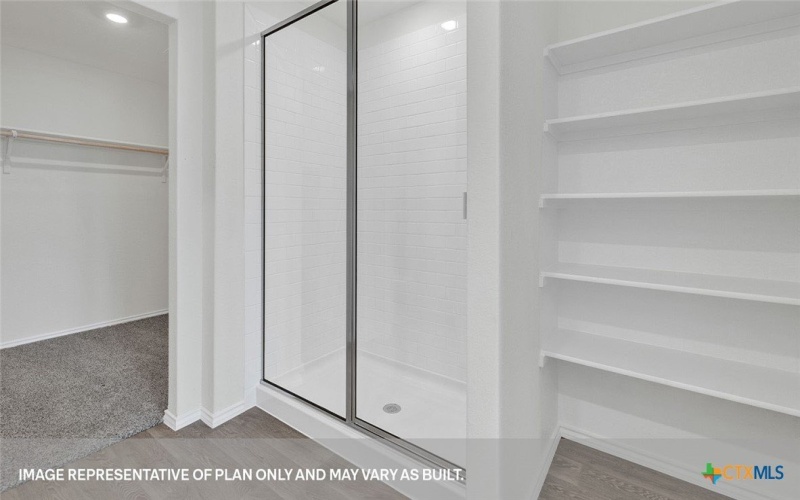 317 COTTONMOUTH Lane, Seguin, TX 78155, 3 Habitaciones Habitaciones , ,2 BañosBaños,Residential,En Venta,317 COTTONMOUTH Lane,0,606907