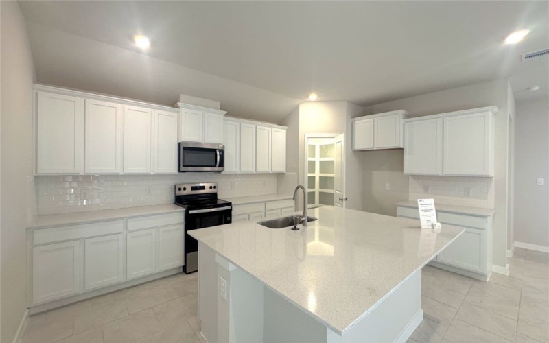 865 Fisher's Island Circle, Corpus Christi, TX 78415, 5 Bedrooms Bedrooms, ,3 BathroomsBathrooms,Residential,For Sale,865 Fisher's Island Circle,0,473125