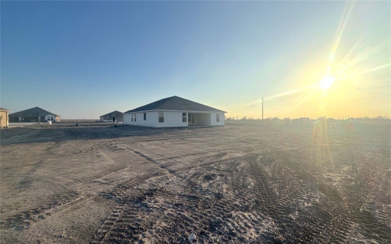 865 Fisher's Island Circle, Corpus Christi, TX 78415, 5 Bedrooms Bedrooms, ,3 BathroomsBathrooms,Residential,For Sale,865 Fisher's Island Circle,0,473125