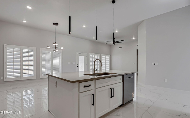 2394 ENCHANTED KNOLL Lane, El Paso, TX 79911, 4 Bedrooms Bedrooms, ,1 BathroomBathrooms,Residential,For Sale,2394 ENCHANTED KNOLL Lane,0,939968