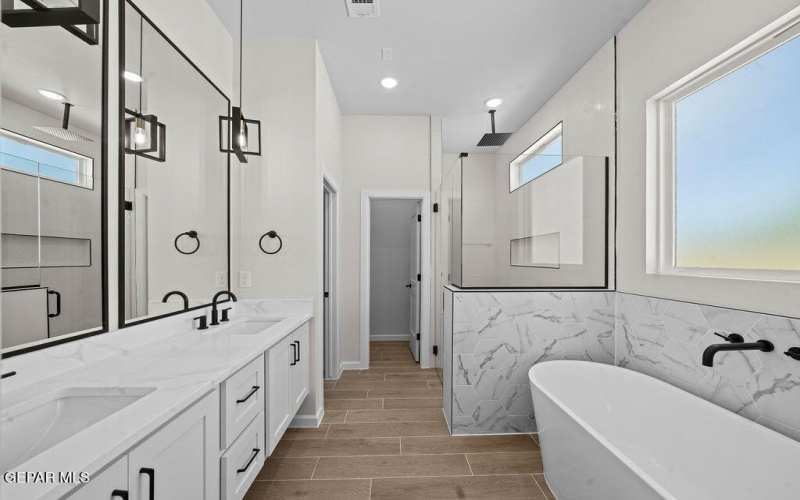 1417 DYLAN Place, El Paso, TX 79928, 3 Bedrooms Bedrooms, ,3 BathroomsBathrooms,Residential,For Sale,1417 DYLAN Place,0,939975