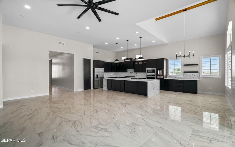 14497 Dune Flower Parkway, Horizon City, TX 79928, 4 Bedrooms Bedrooms, ,3 BathroomsBathrooms,Residential,For Sale,14497 Dune Flower Parkway,0,940001