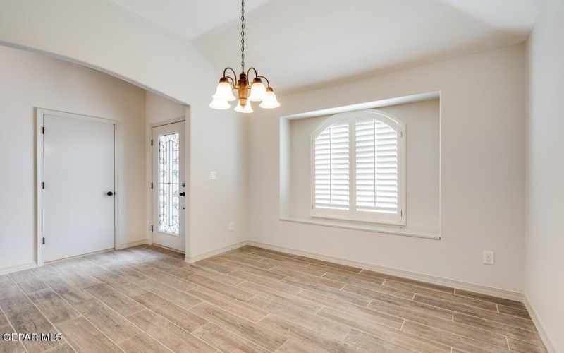 13920 Summer Wave Avenue, El Paso, TX 79928, 4 Bedrooms Bedrooms, ,2 BathroomsBathrooms,Residential,For Sale,13920 Summer Wave Avenue,0,940004