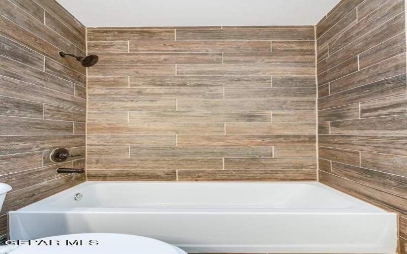 13957 Summer Wave Avenue, El Paso, TX 79928, 4 Bedrooms Bedrooms, ,2 BathroomsBathrooms,Residential,For Sale,13957 Summer Wave Avenue,0,940007