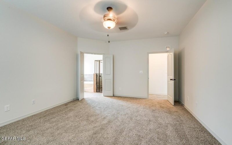 13849 Thunder Sky Avenue, El Paso, TX 79928, 4 Bedrooms Bedrooms, ,2 BathroomsBathrooms,Residential,For Sale,13849 Thunder Sky Avenue,0,940008